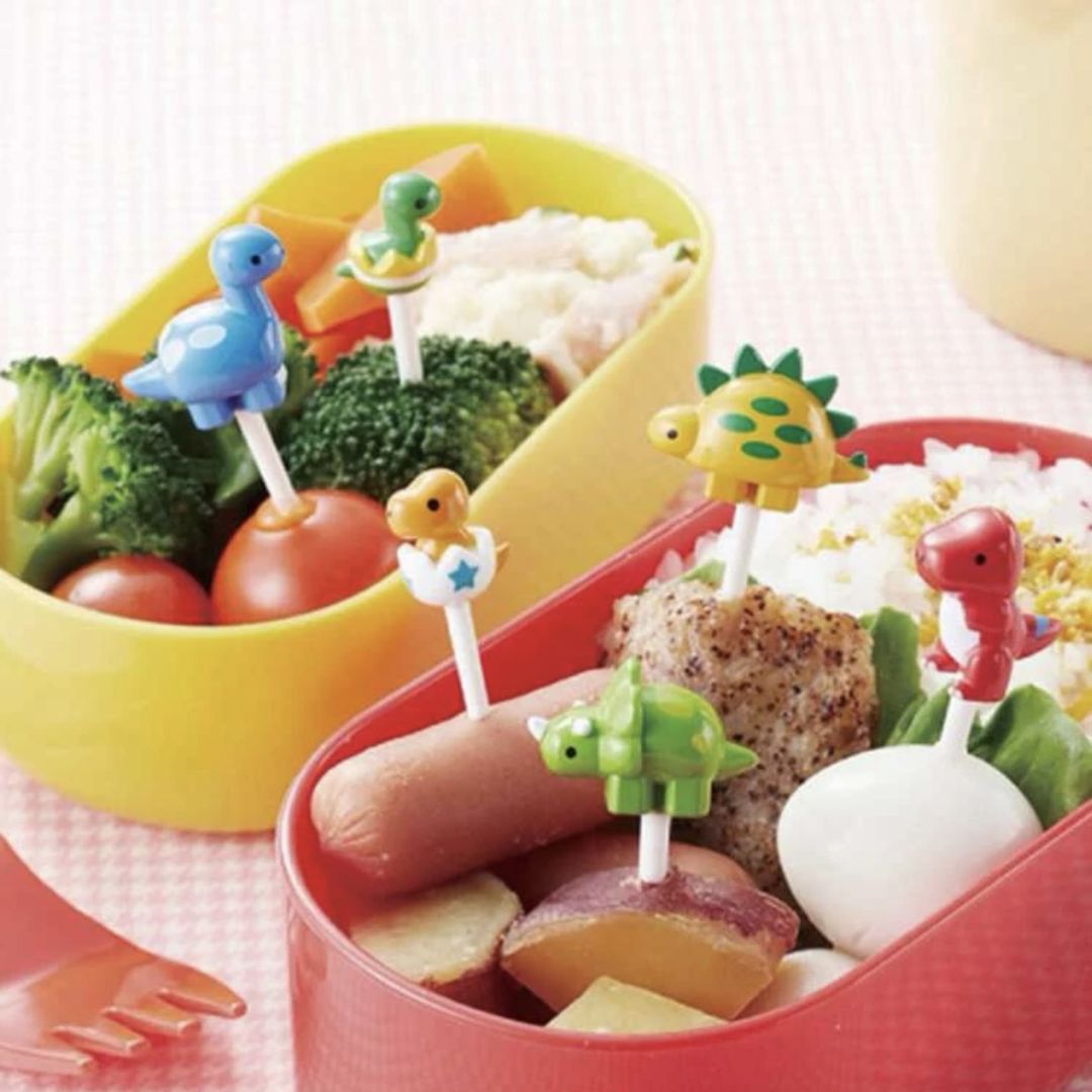 شوكة فواكه صغيرة - ديناصور