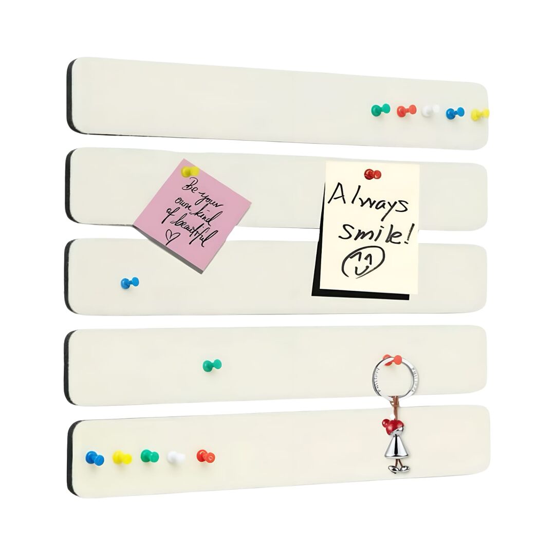 أشرطة لوحية ذاتية اللصق