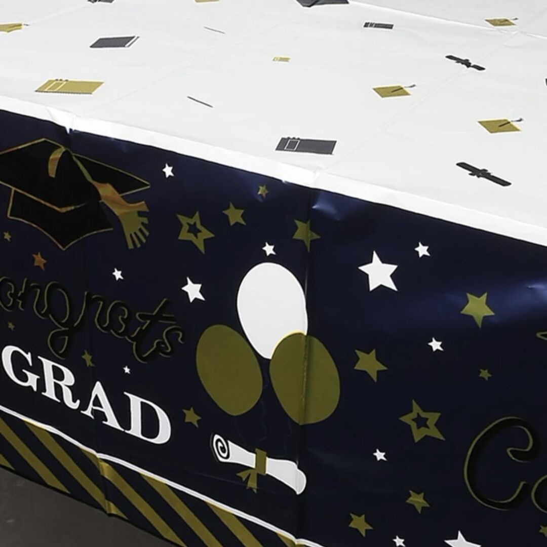 DISPOSABLE TABLE COVER 2