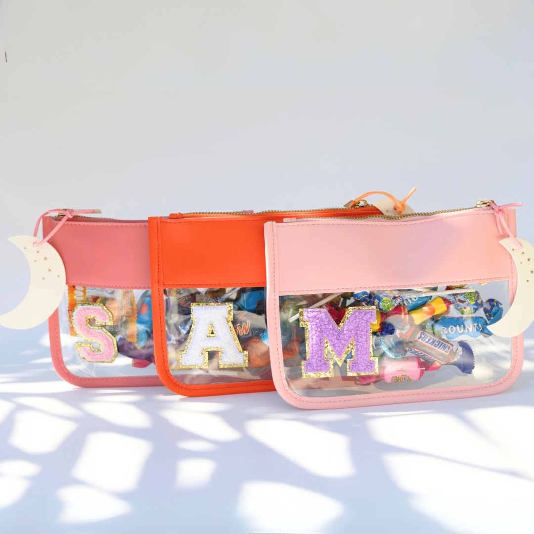 كيس من البولي فينيل كلوريد شفاف اللون