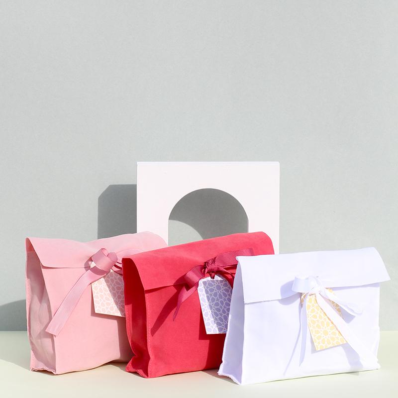 أكياس مخملية