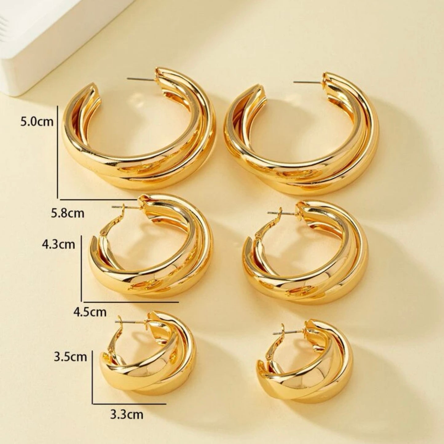 قرط دائري قطعة واحدة