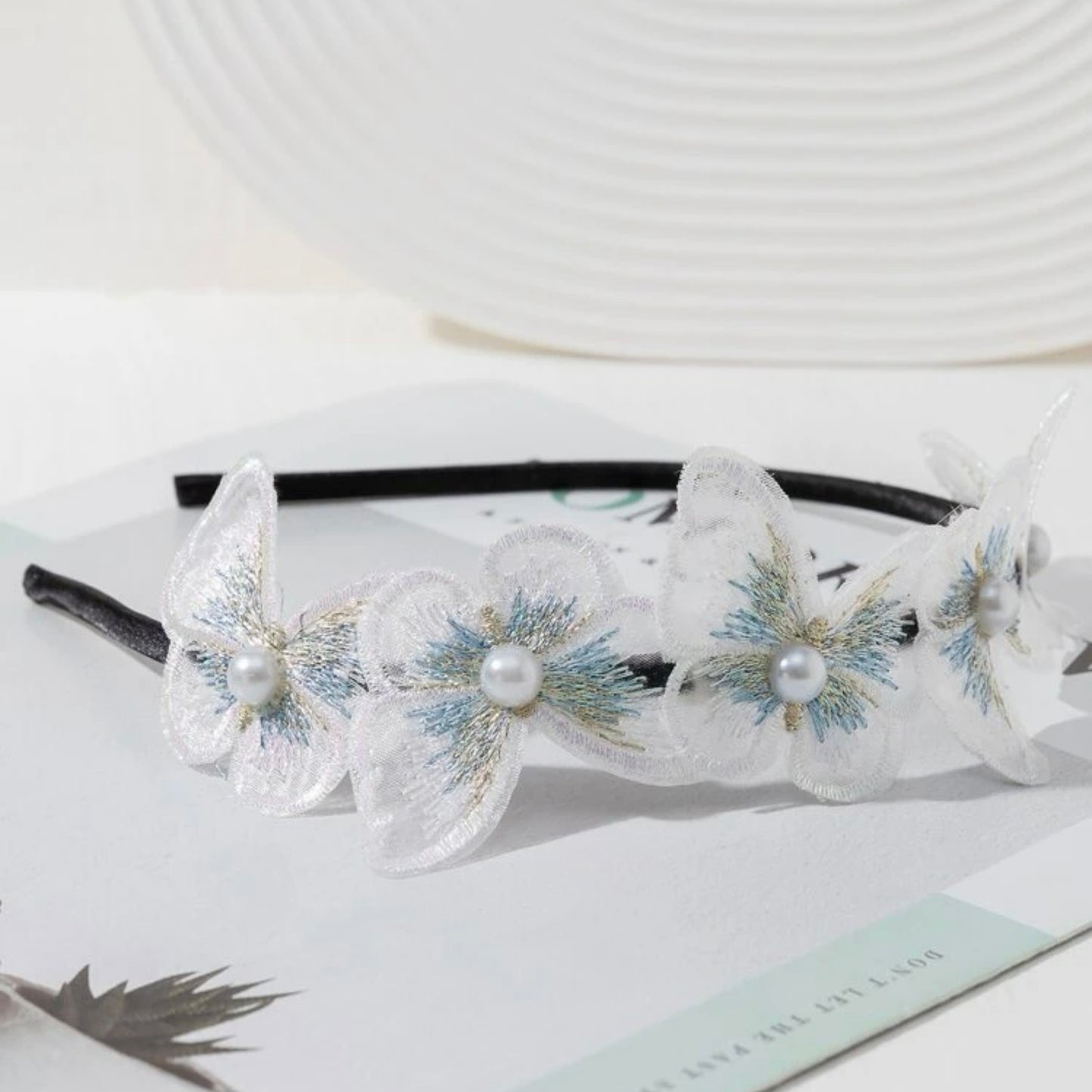 عصابة رأس على شكل فراشة للأطفال الصغار