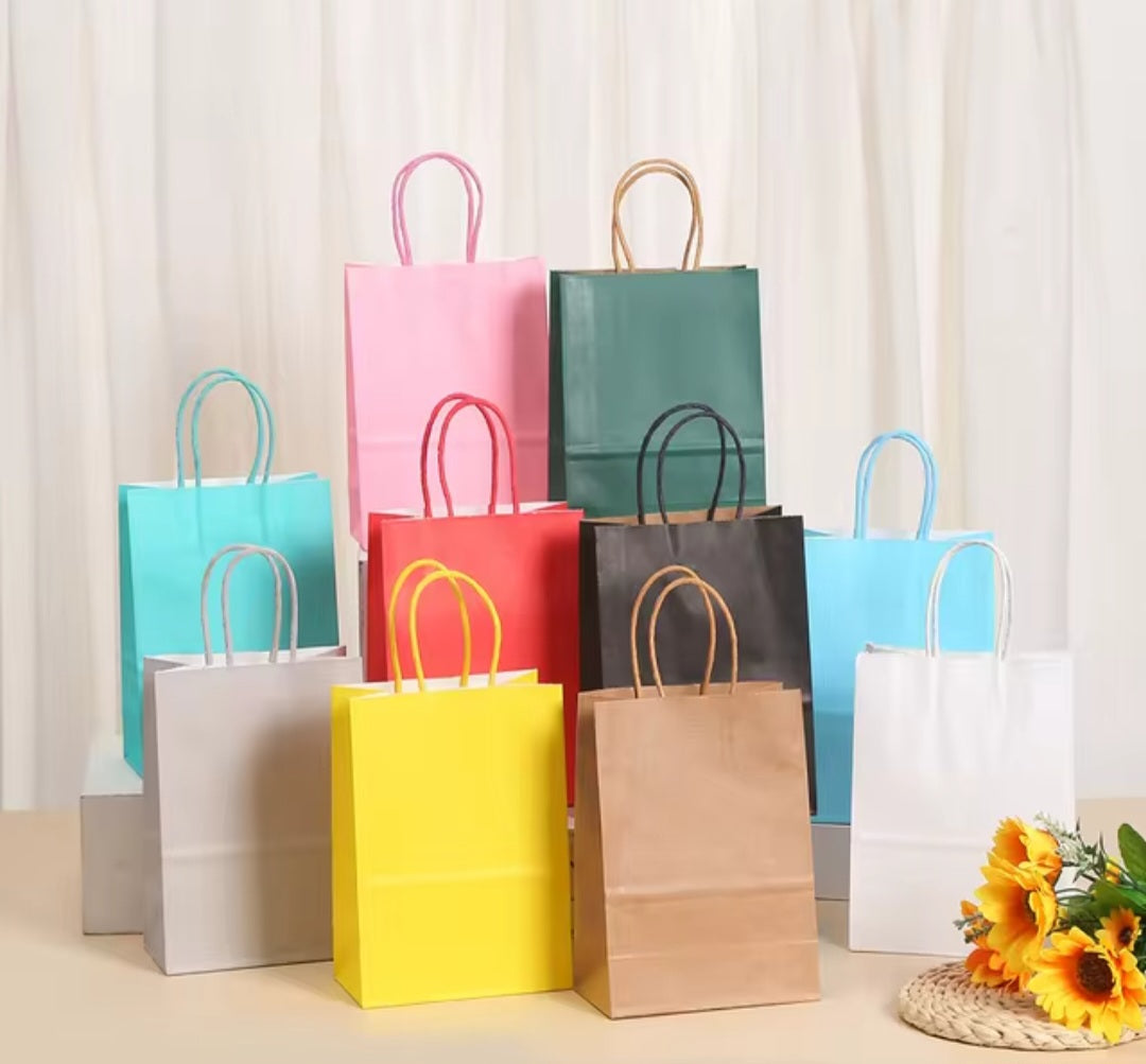 أكياس ورقية للهدايا