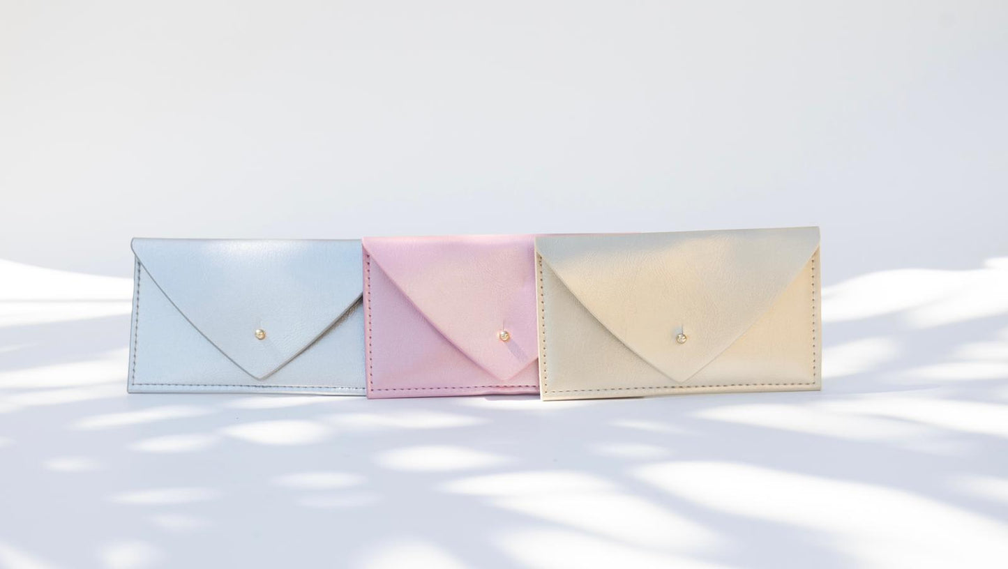 محفظة للبنات