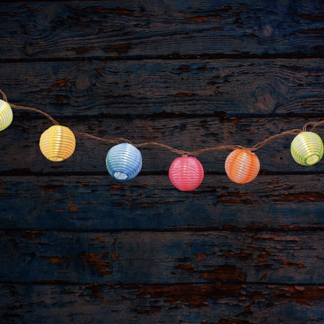 PAPER LANTERN STRING LIGHT