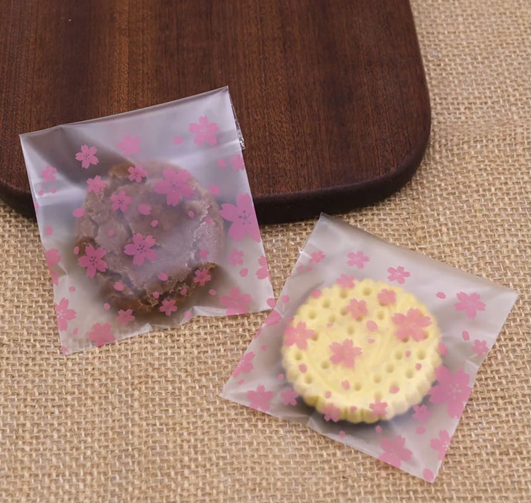 كيس من البلاستيك – طباعة زهور