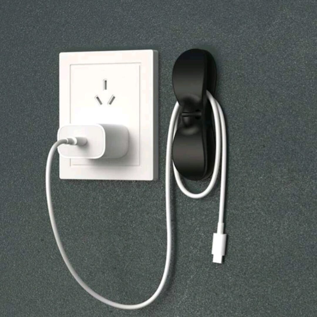 PLASTIC PLUG HOLDER