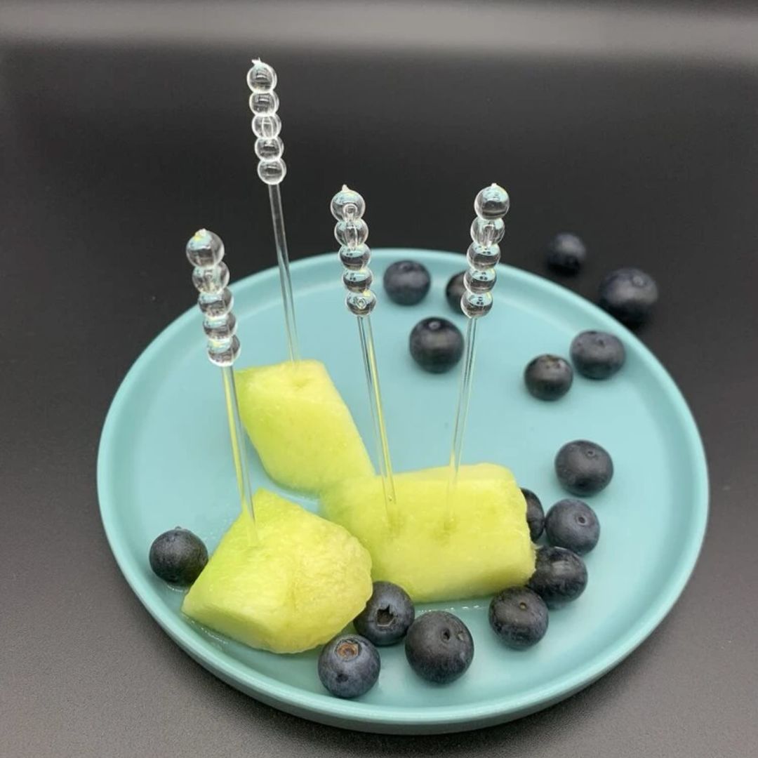 شوكة شفافة يمكن التخلص منها