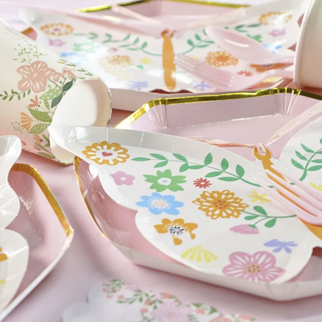 PAPER PLATES - BUTTERFLY