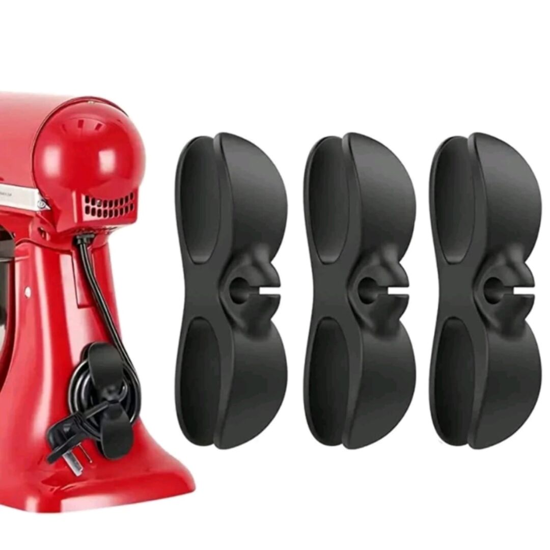 PLASTIC PLUG HOLDER