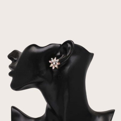 أقراط زهرة الكريستال