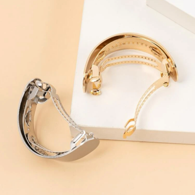 مشابك شعر قطعة واحدة