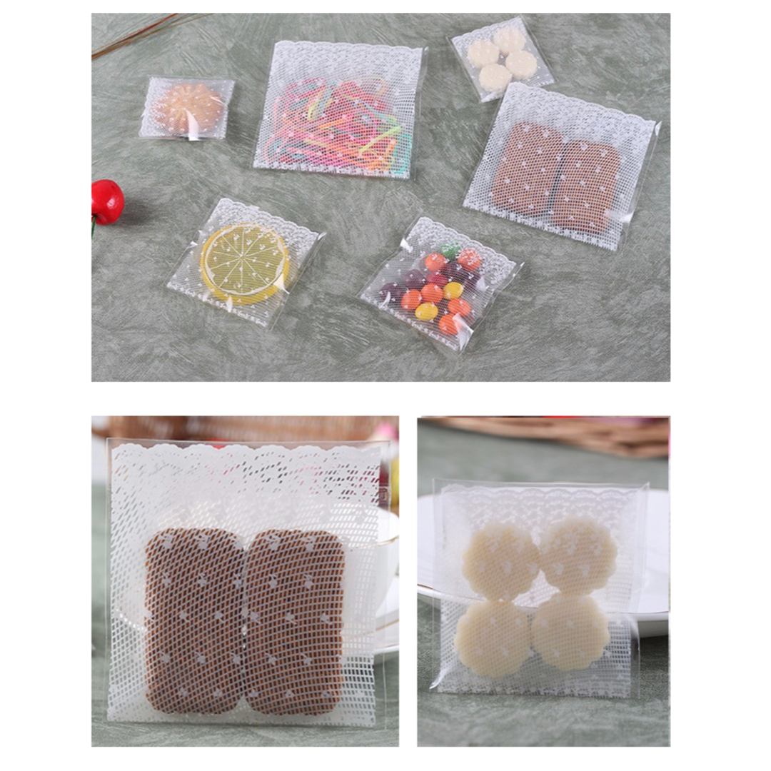 PLASTIC BAG - LACE PRINT