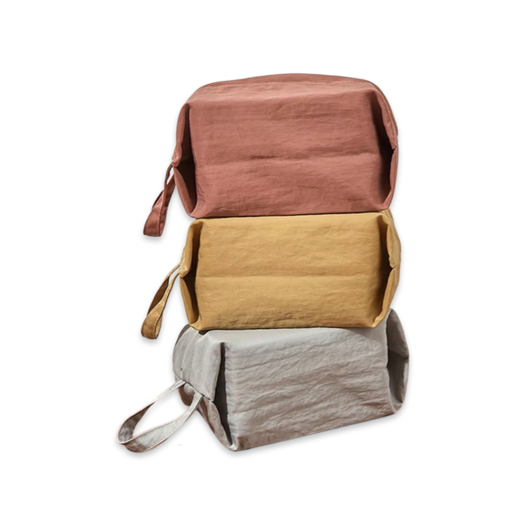 ZIPPER POUCH