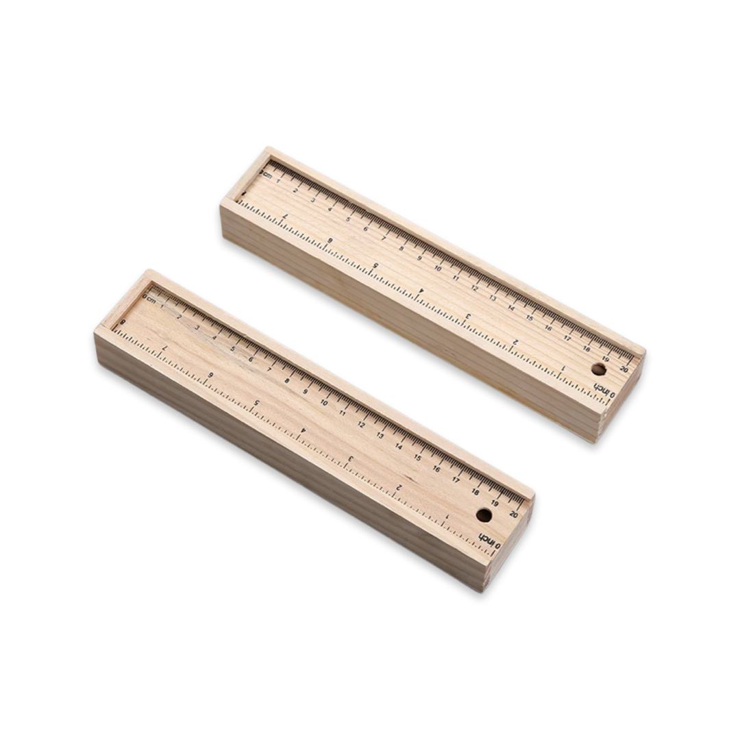 حافظة أقلام خشبية