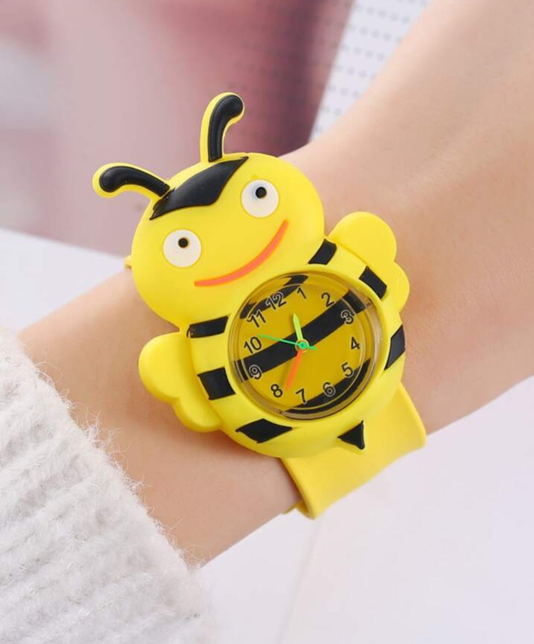 KIDS SILICONE WRIST WATCH