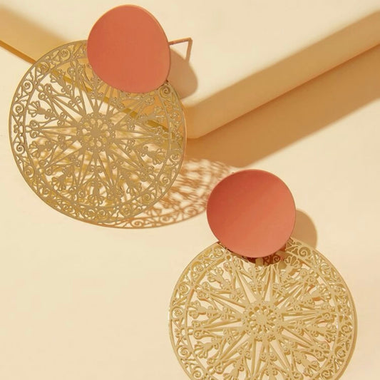 Two tone round earring