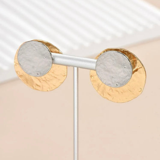 Two tone round earring