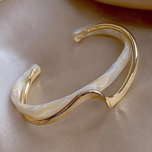 Gold & marble bangle