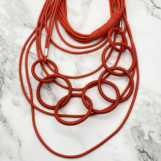 Long silicon necklace