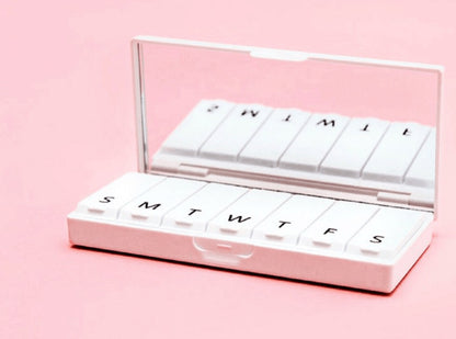 PILL BOX ORGANIZER W/COMPACT MIRROR